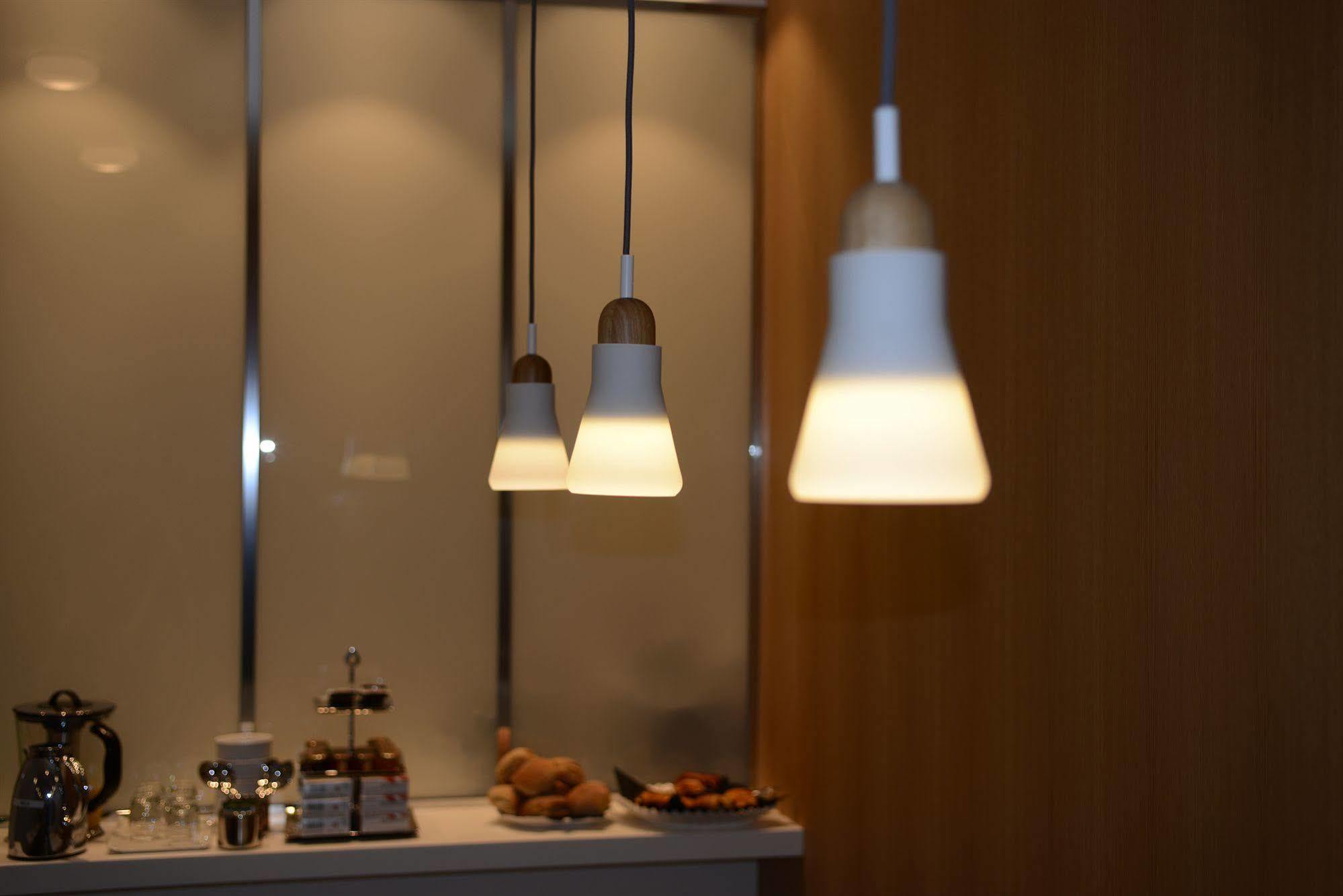 Hotel Le Lapin Blanc Paris Luaran gambar