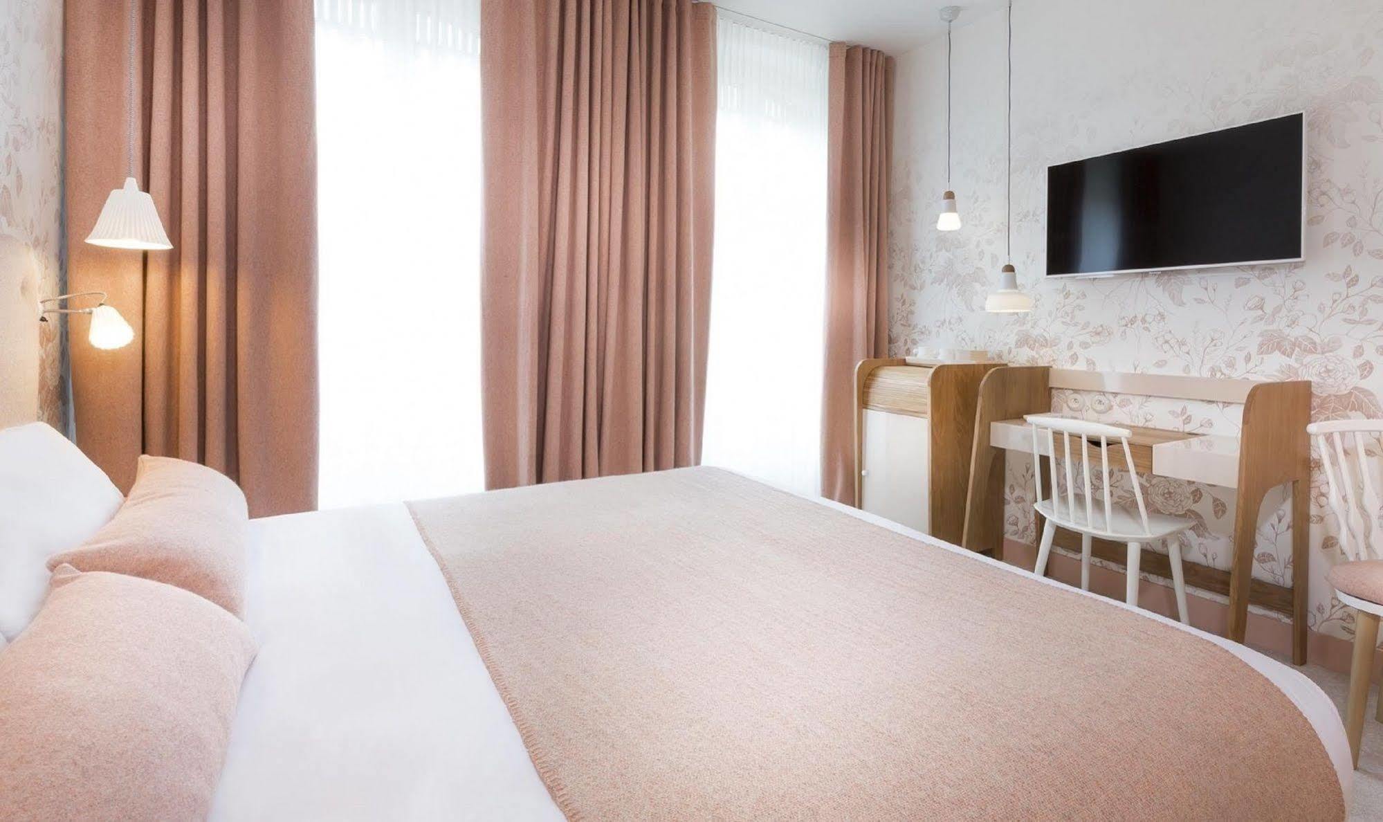 Hotel Le Lapin Blanc Paris Luaran gambar